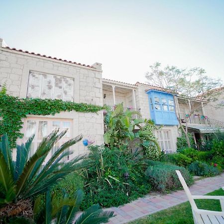 Alacati Marina Palace Bagian luar foto