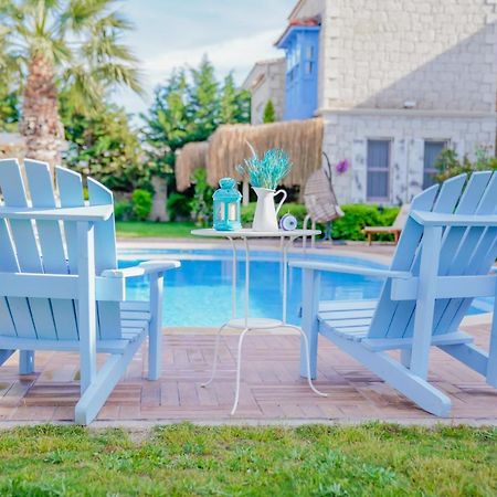 Alacati Marina Palace Bagian luar foto