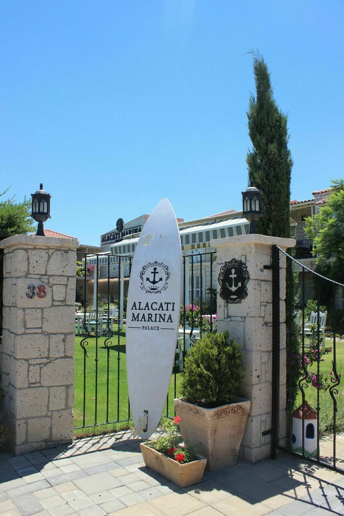 Alacati Marina Palace Bagian luar foto