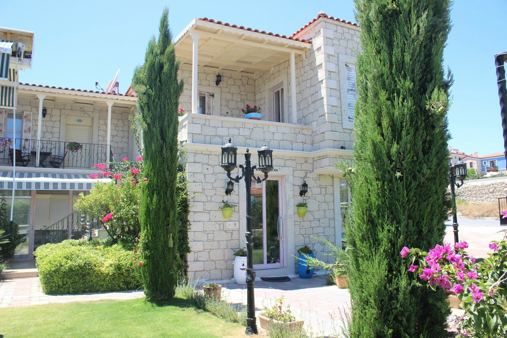 Alacati Marina Palace Bagian luar foto