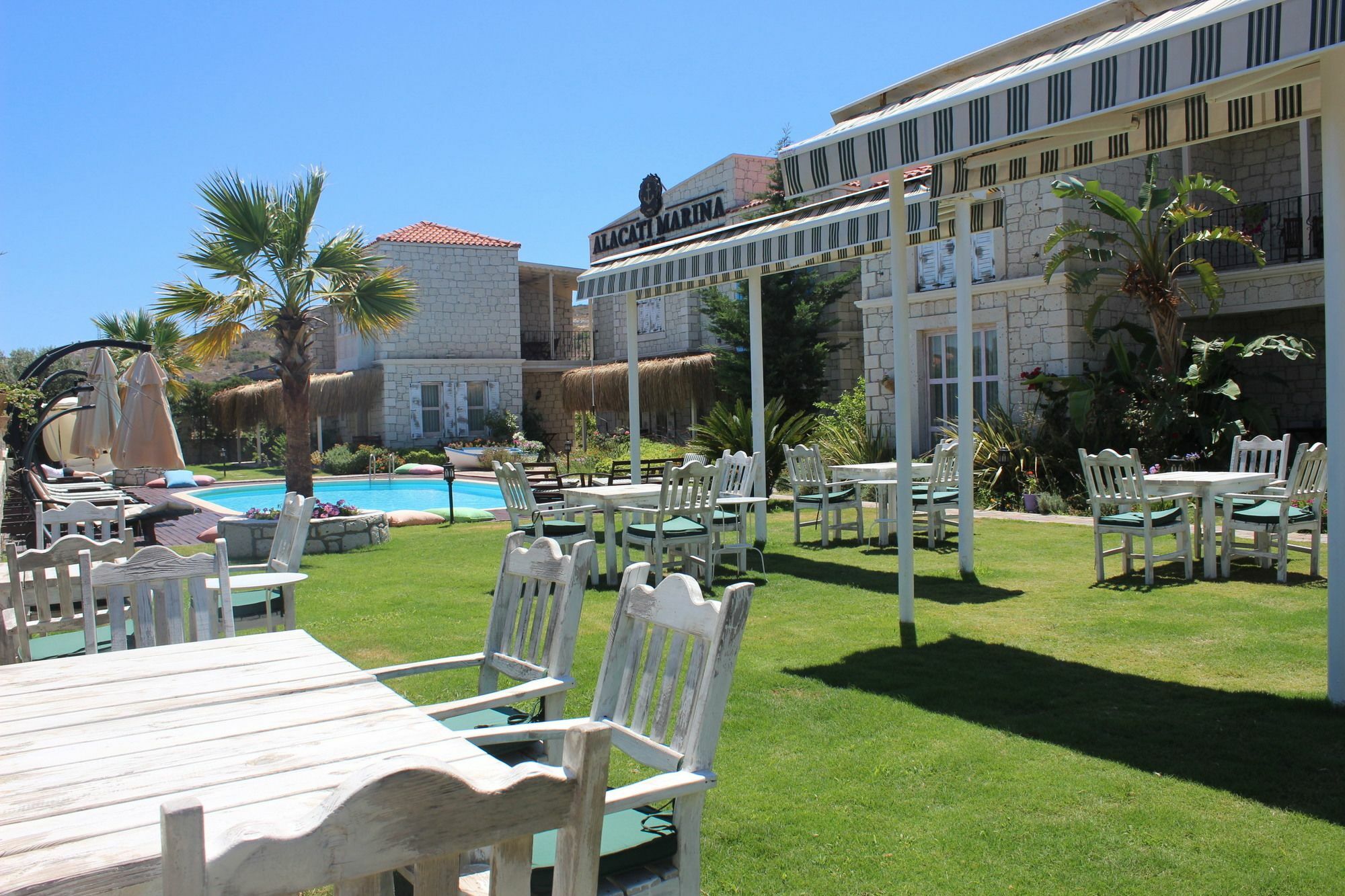 Alacati Marina Palace Bagian luar foto